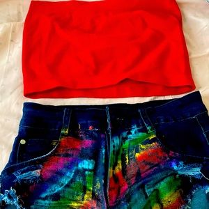 This is an amazing outfit it is a fitted outfit the size is a small medium